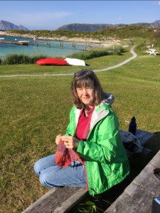 knitting on Someray (1)